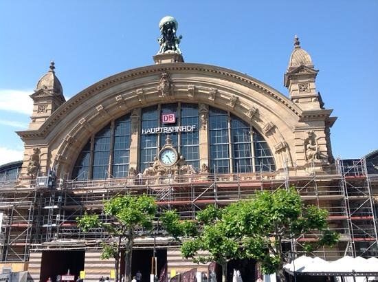 Gare centrale de Francfort-sur-le-Main